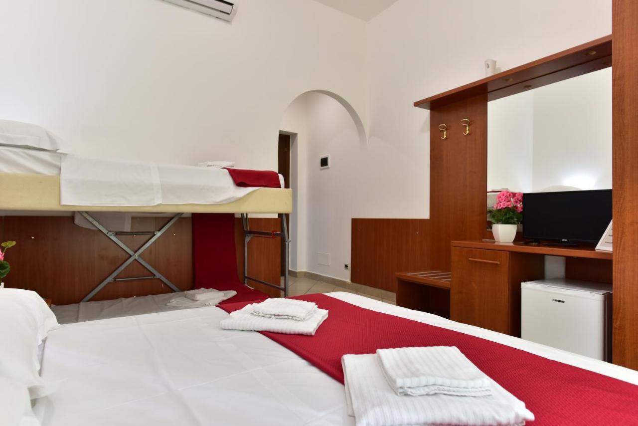 B&B Rome Terminal House Buitenkant foto