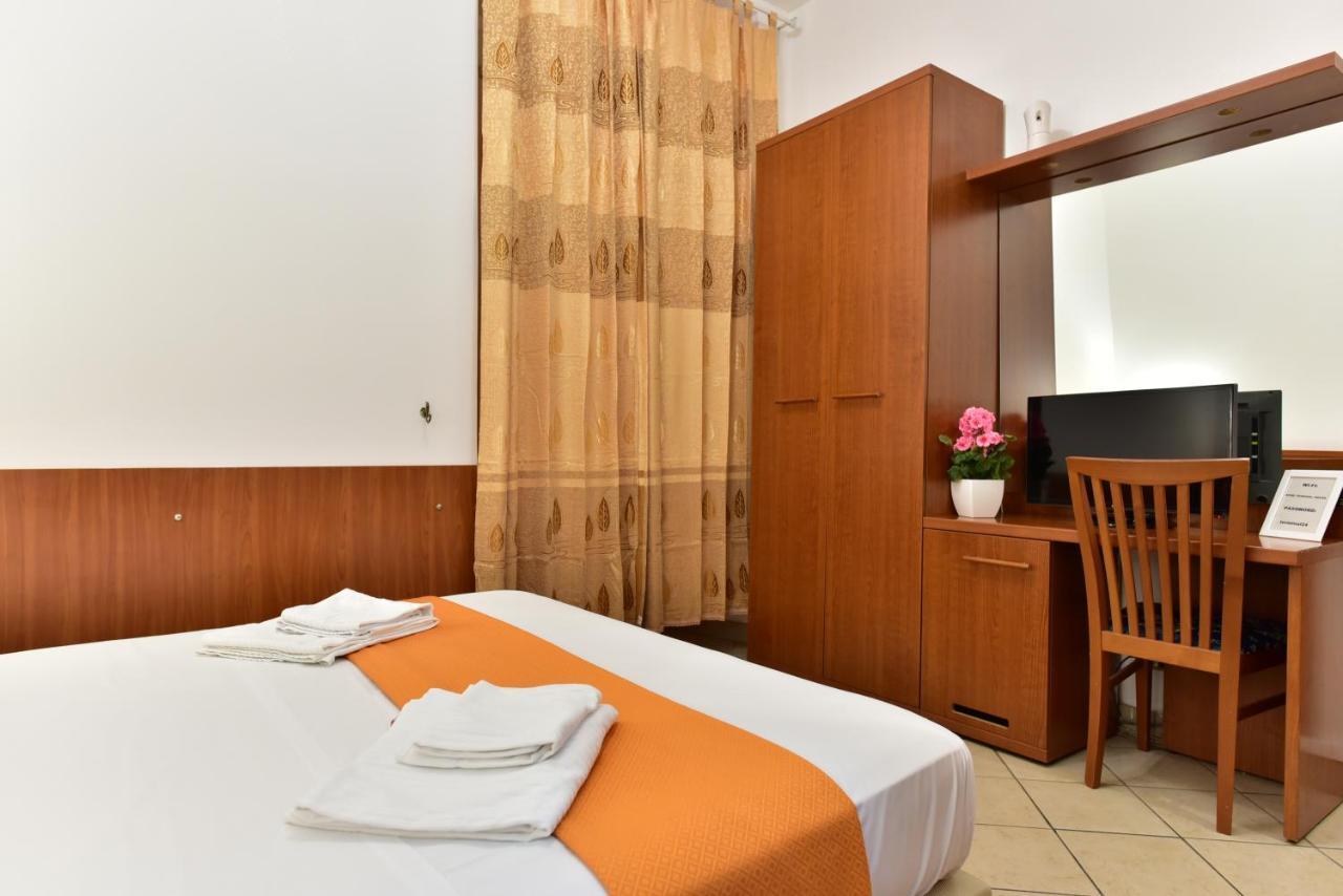 B&B Rome Terminal House Buitenkant foto