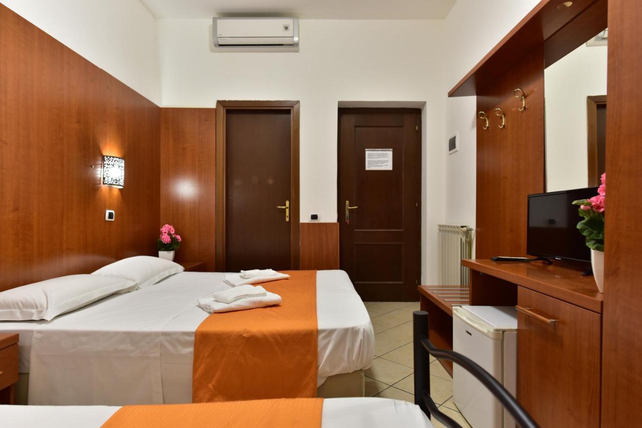 B&B Rome Terminal House Buitenkant foto